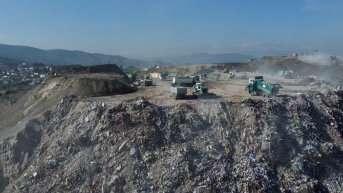 Deprem hafriyatı yol ve kaldırım yapımında kullanılacak