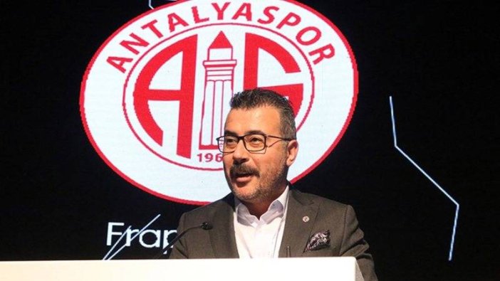 Antalyaspor'da Başkan Aziz Çetin istifa etti