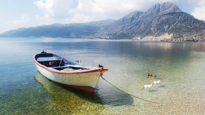 Eğirdir Gölü'nde av yasağı başladı