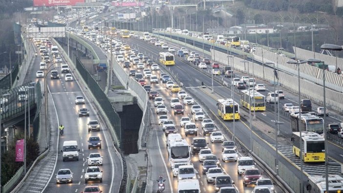 İstanbul’da yarın bazı yollar trafiğe kapatılacak