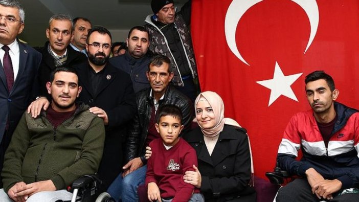 Bakan Kaya'dan darp edilen gazilere ziyaret