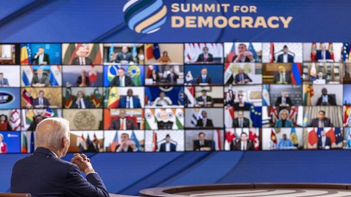 Türkiye ‘Demokrasi Zirvesi’nde yine yok