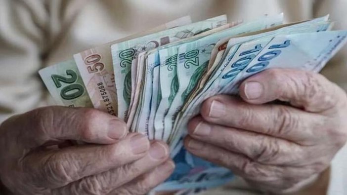 Emekliye bayram ikramiyesi müjdesi