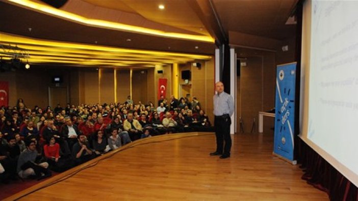 Açık dersler bilim meraklılarını bekliyor