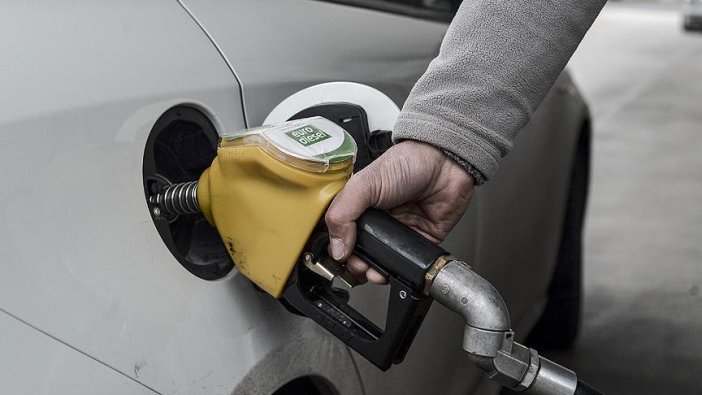 Motorin Benzine yaklaştı