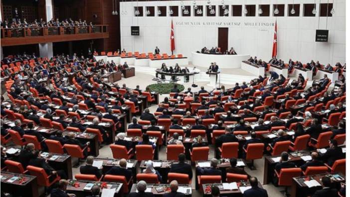 Vatandaşlar partilerde daha çok kadın istiyor