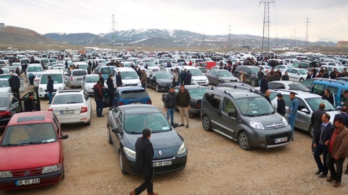 İkinci el araç piyasasına rağbet fiyatlara yansıyacak