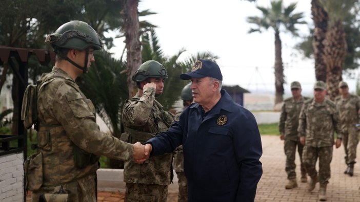 Hulusi Akar: "60 bin Suriyeli ülkesine döndü"