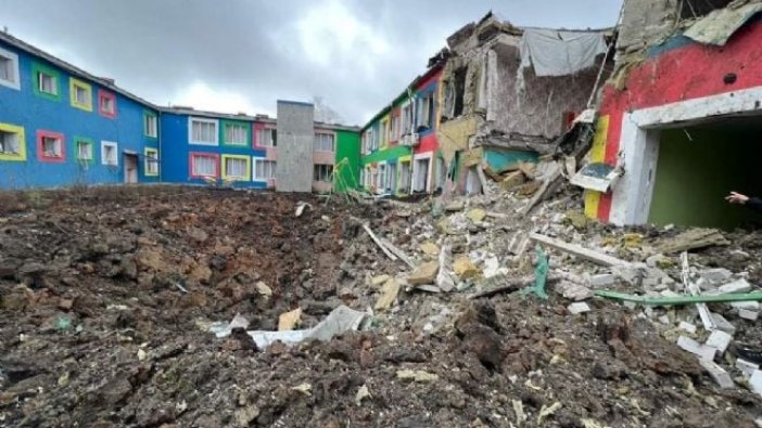 Rusya S-300 ile Ukrayna'yı vurdu: Can ve mal kaybı bildirildi