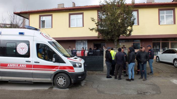 Boşanma davası açan eşini öldürdü