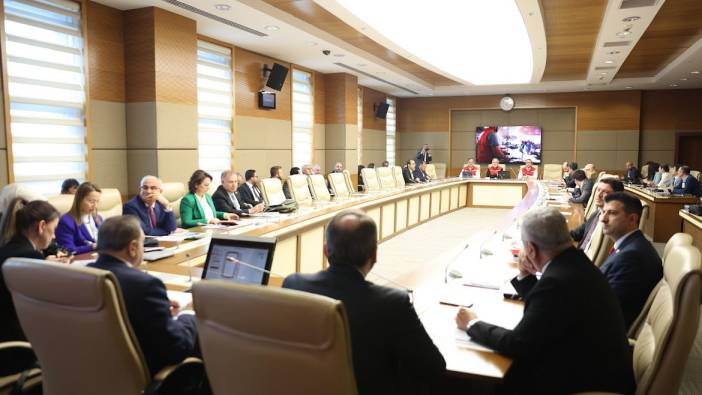 Deprem felaketinin demir yolu ulaşımına maliyeti 15,3 milyar lira