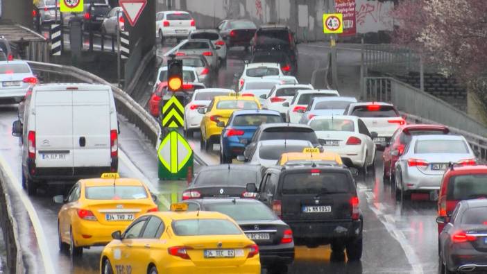 İstanbul'da yağmur trafiği