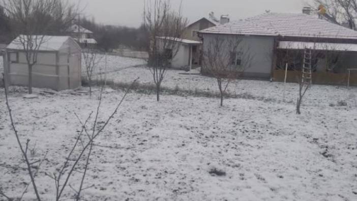 Meteoroloji kar, yağmur ve fırtına için uyardı. 4 mevsim aynı günde yaşanacak