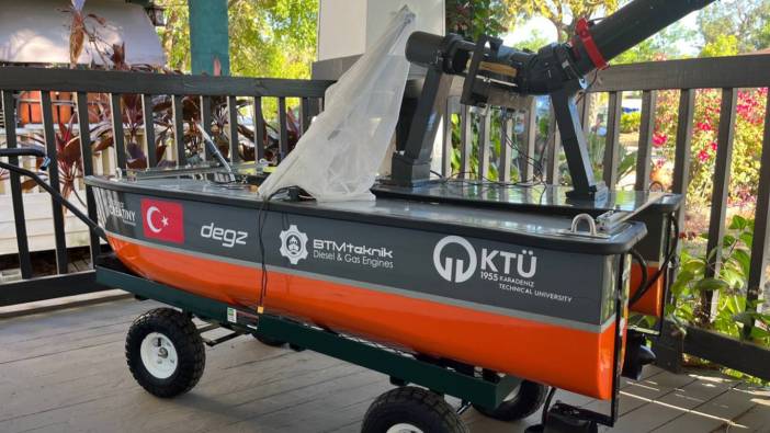 KTÜ’lü öğrenciler ''su üstü araç'' yarışmasında dünya ikincisi