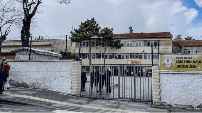 Okuldan uzaklaştırılan öğrenci dehşeti yaşattı