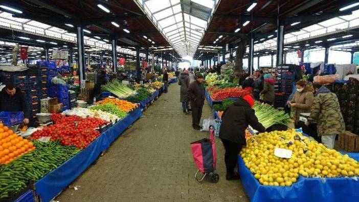 Türkiye gıda enflasyonunda zirveyi bırakmıyor