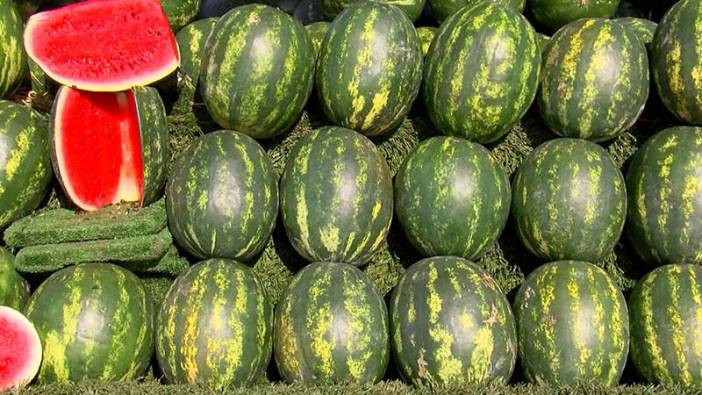 Karpuz büyük zam: Dilim fiyatı dudak uçuklattı