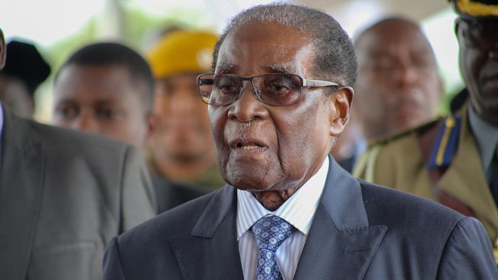 Mugabe parti liderliğinden alındı
