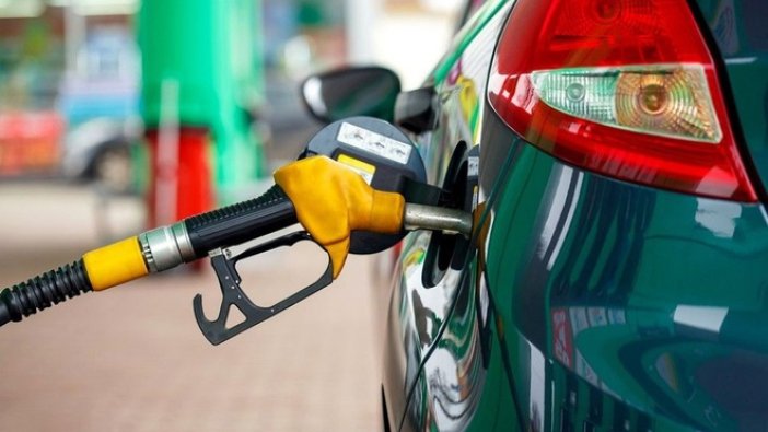 Sürücüler depoları doldurun, benzine zam geliyor!