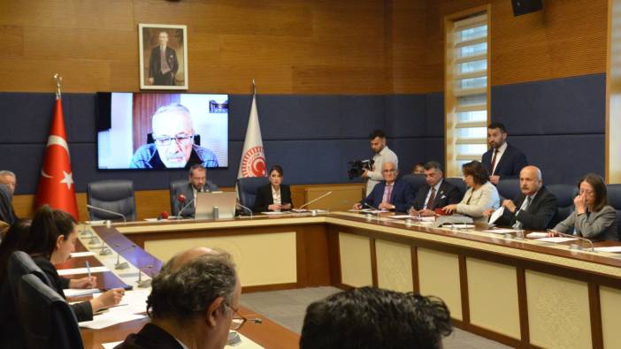 Prof. Dr. Naci Görür, Meclis Araştırma Komisyonu'na sunum yaptı