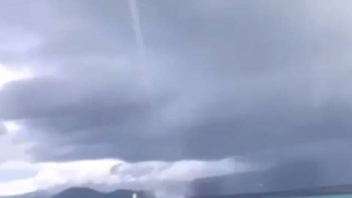 Çeşme açıklarında hortum