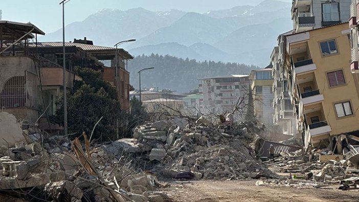 Depremzedelere iftar ihalelerini de AKP’li isim kazandı!