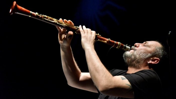 Ünlü klarnetçi Hüsnü Şenlendirici'den üzücü haber