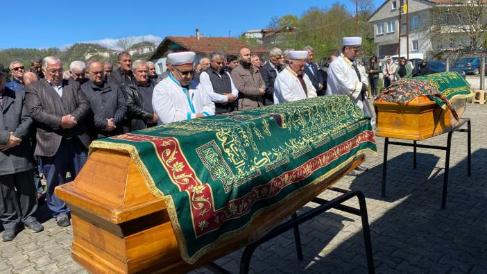 Ünlü oyuncunun anne babası son yolculuğuna uğurlandı