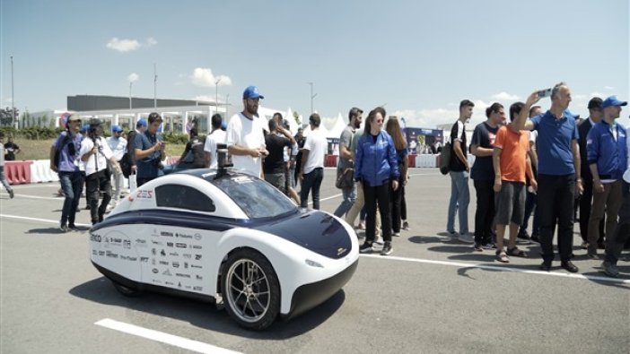 Robotaksi Binek Otonom Araç Yarışması Başladı