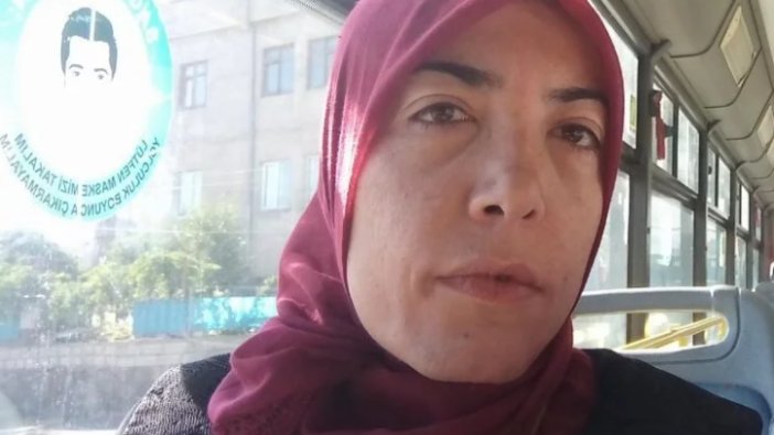 Evinde ölü bulunan 2 çocuk annesi, son yolculuğuna uğurlandı