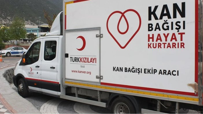 Kızılay’daki kan krizi ameliyatları vurdu