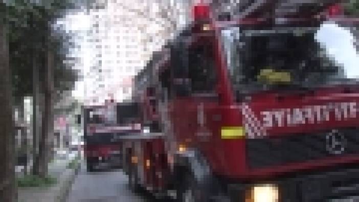 Kadıköy'de korkutan yangın