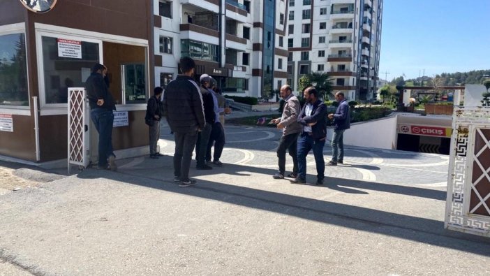 Hırsız sandıkları nakliyeciyi dövdüler