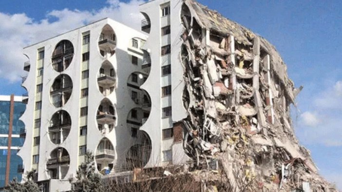 Galeria sitesinde facia göz göre göre gelmiş!