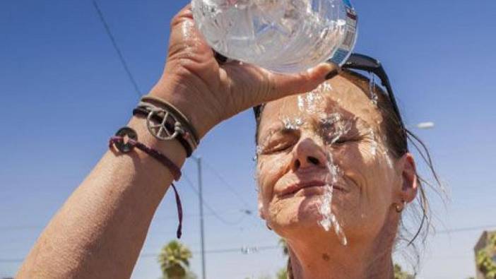 O yerde güneş çarpmasına dikkat: 13 kişi öldü