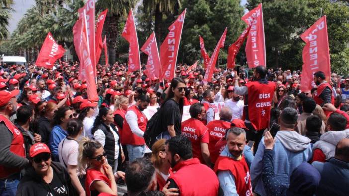 İZENERJİ işçileri iş bıraktı