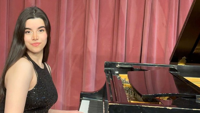 Piyanist Elif'ten, ABD'de 23 Nisan konseri