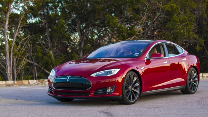 Tesla'dan bir indirim daha