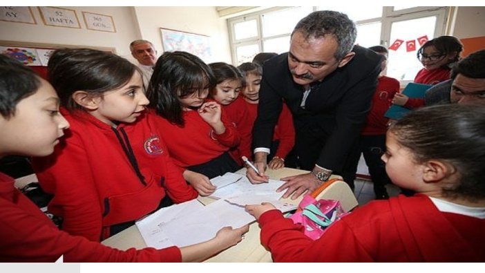 Bakan gelecek diye sınıf mevcutları düşürüldü