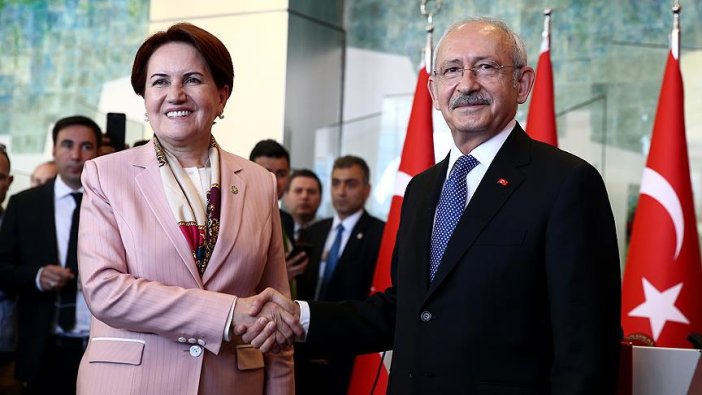 Akşener'den Kılıçdaroğlu'nun seçim kampanyasına bağış