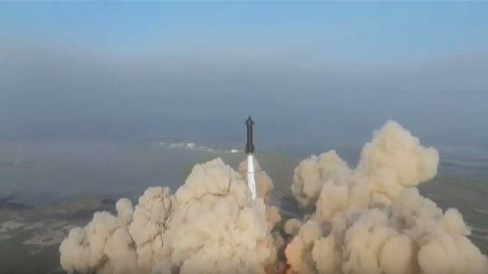 Dünyanın en güçlü roketi fırlatıldıktan sonra infilak etti