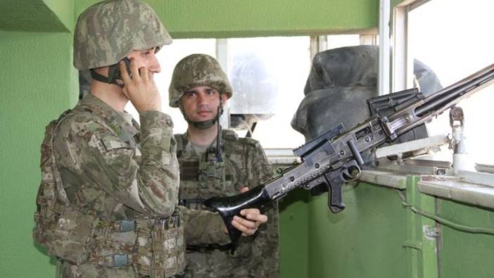 Bayramda elleri tetikte, gözleri sınırda