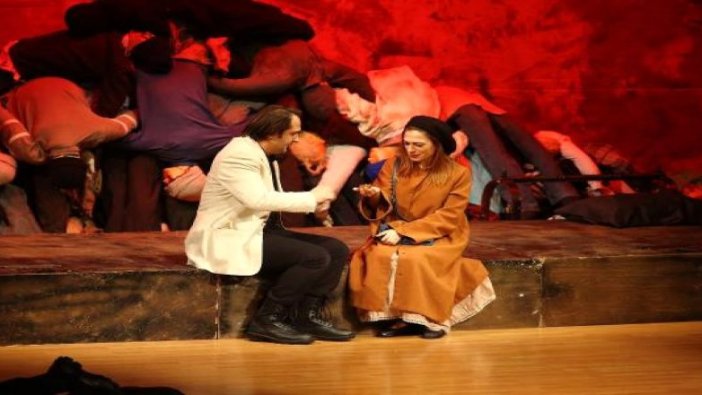 Aliya oyunu ilgiyle izlendi