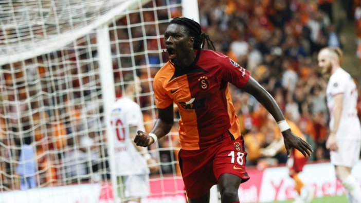 Gomis, Galatasaray forması giymek istemediğini açıkladı!