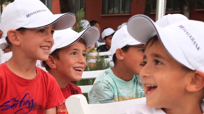 Halkbank’tan çocuk bankacılığı atılımı