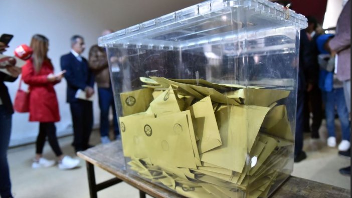 İstanbul'un seçmen sayısı 777 bin 428 kişi arttı