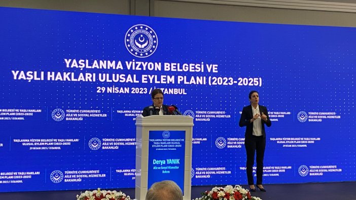 Derya Yanık huzurevlerinde kalan yaşlı sayısını açıkladı