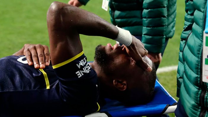 Fenerbahçeli futbolcu taburcu oldu