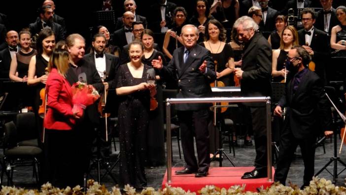 Antakya Medeniyetler Korosu depremde hayatlarını kaybedenleri andı