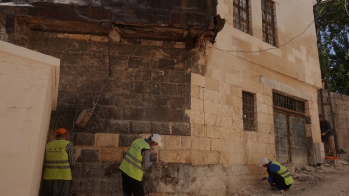Gaziantep'te depremin etkisi siliniyor
